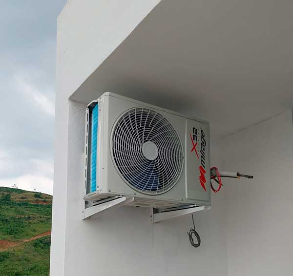 instalacion de sistemas de ventilacion HVAC aire acondicionado y calefaccion